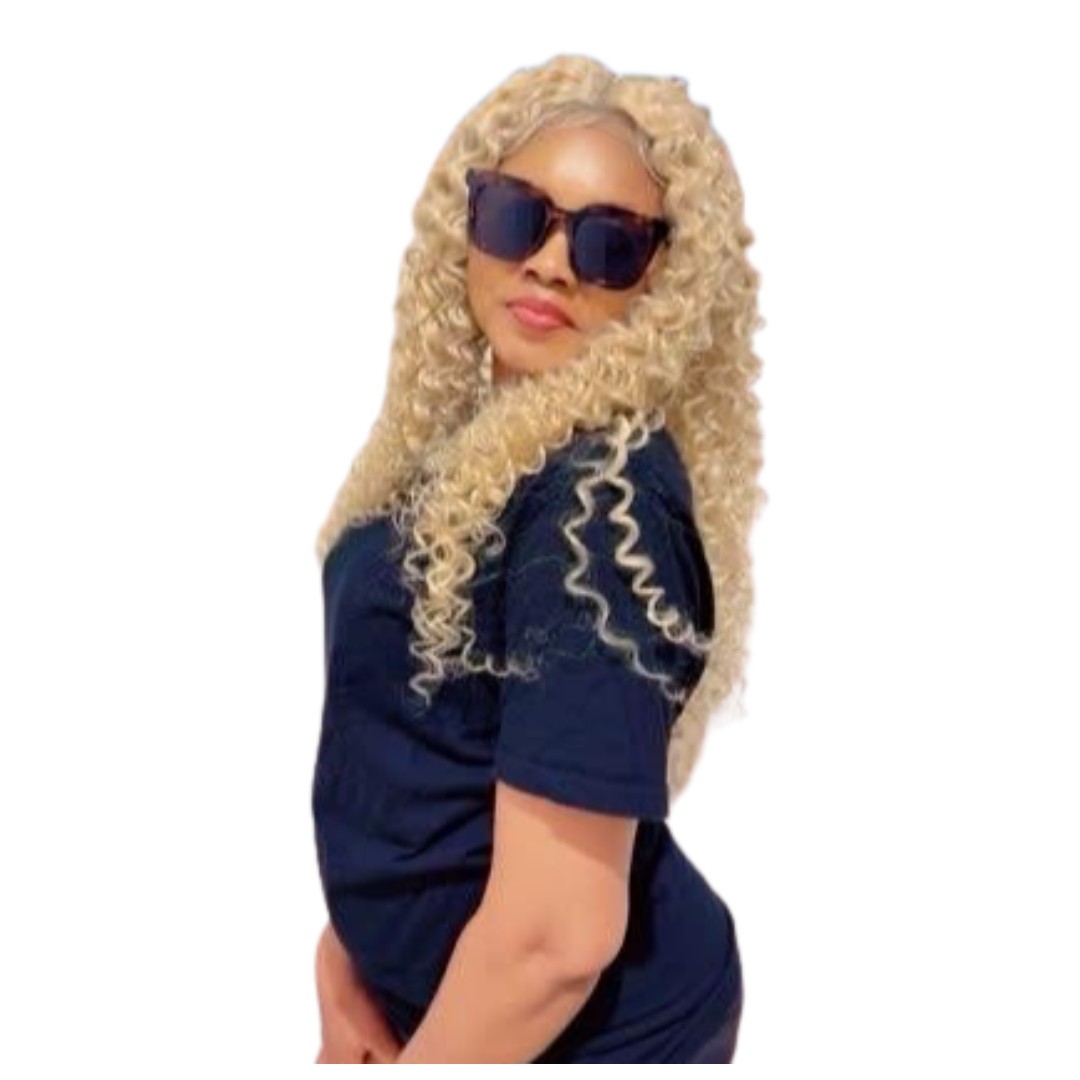 RebLace long curly wig