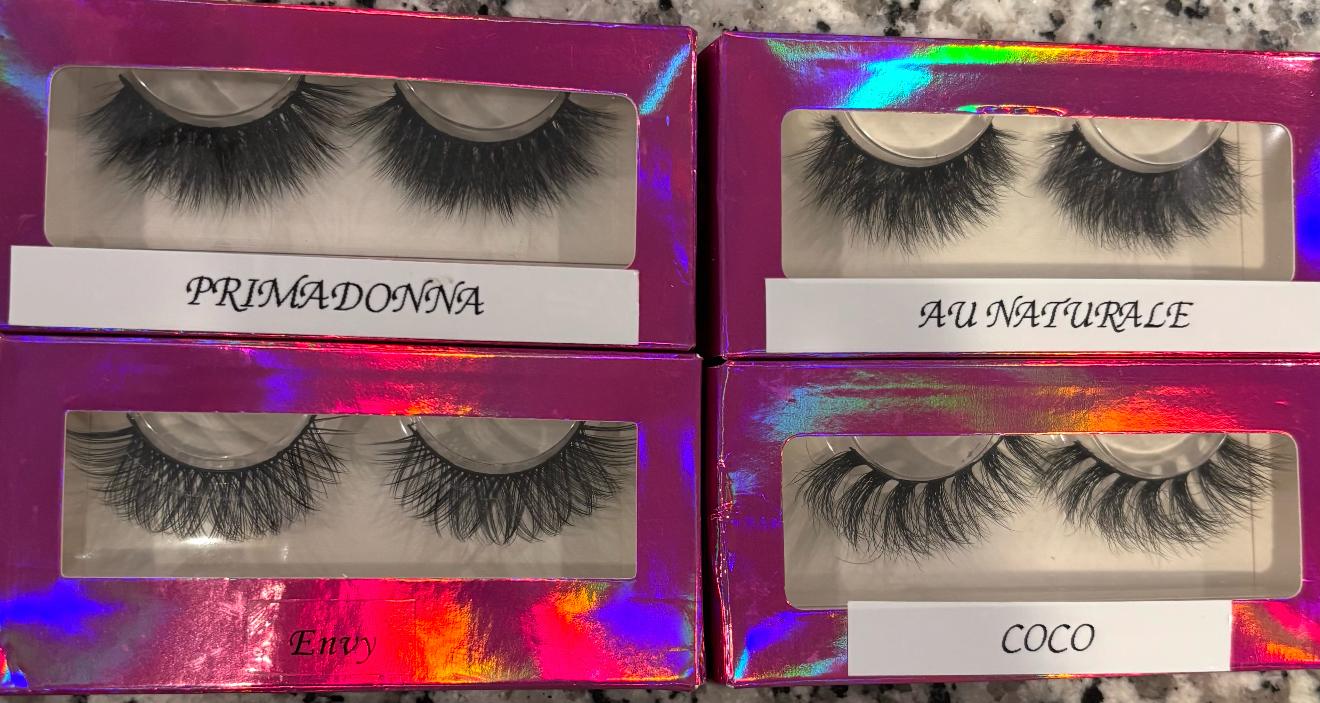 zeze Lashes  image 1